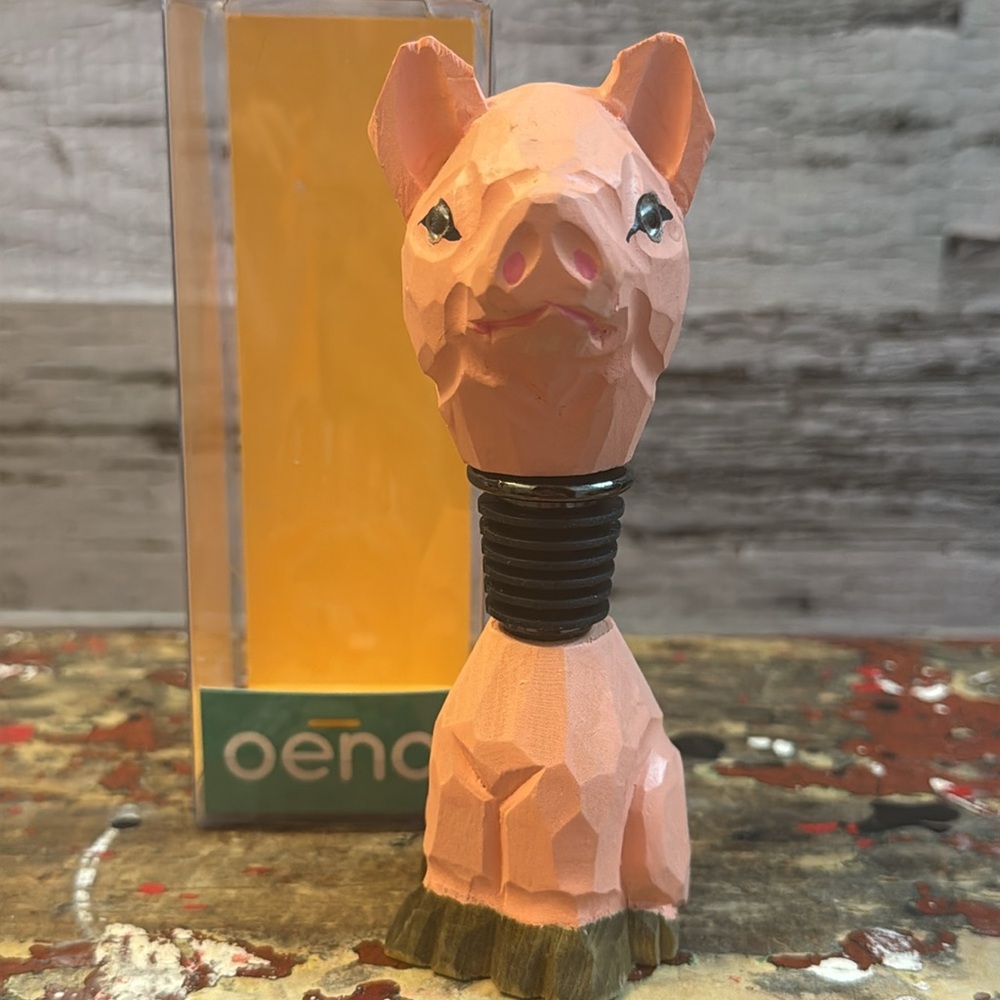 Oeno Fauna Hand Carved Hand Painted Pink Pig Bottle Stopper